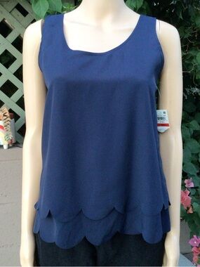Maison Jules Navy Sleeveless Blouse Sleeveless Top Tank with Scalloped Hem NWT